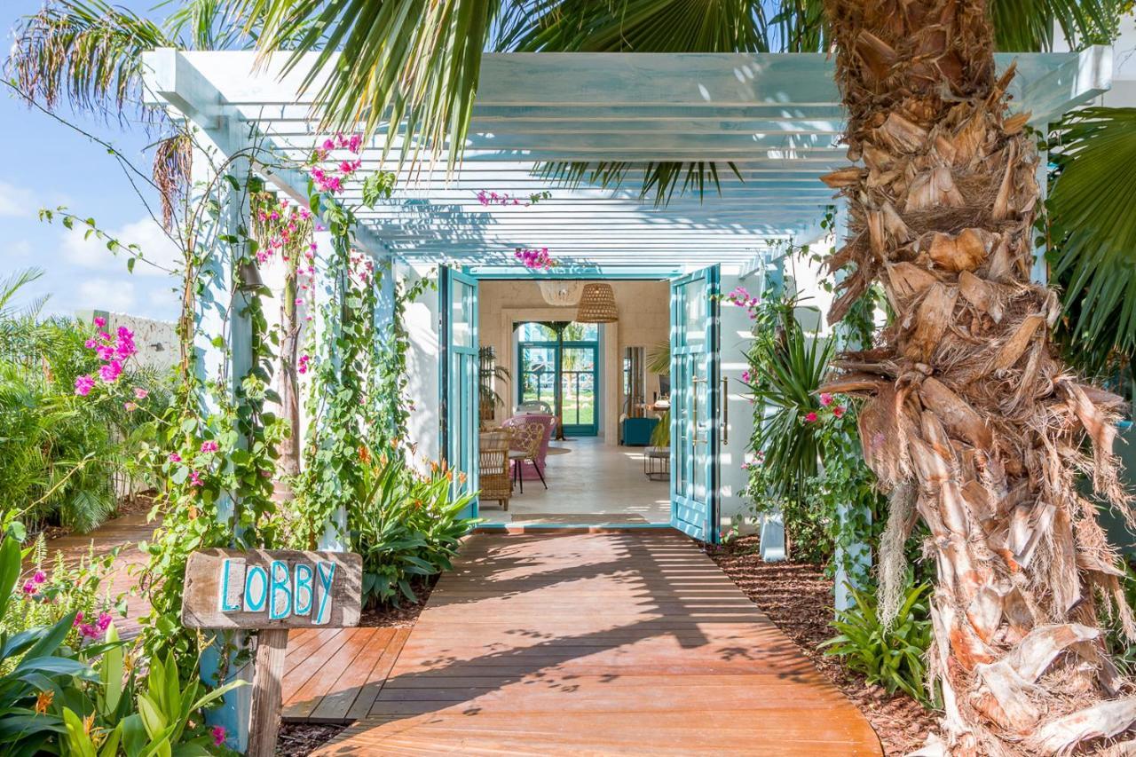Boardwalk Boutique Hotel Aruba - Adults Only 팜비치 외부 사진