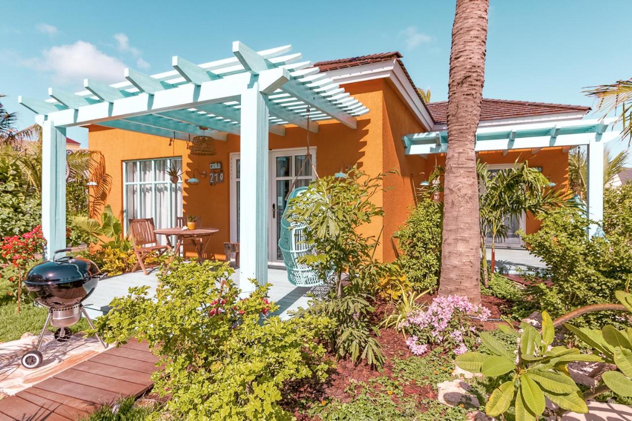 Boardwalk Boutique Hotel Aruba - Adults Only 팜비치 외부 사진