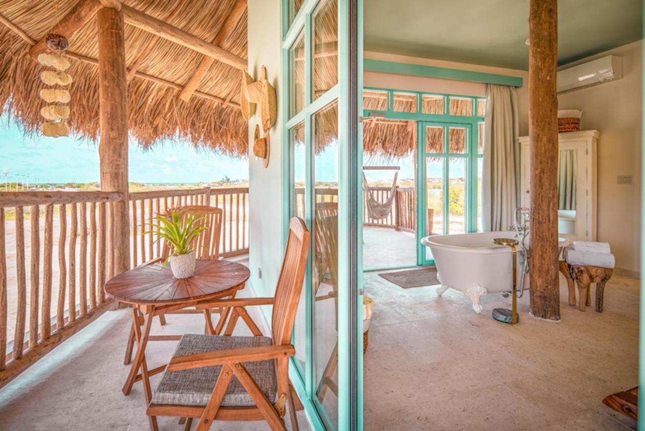 Boardwalk Boutique Hotel Aruba - Adults Only 팜비치 외부 사진