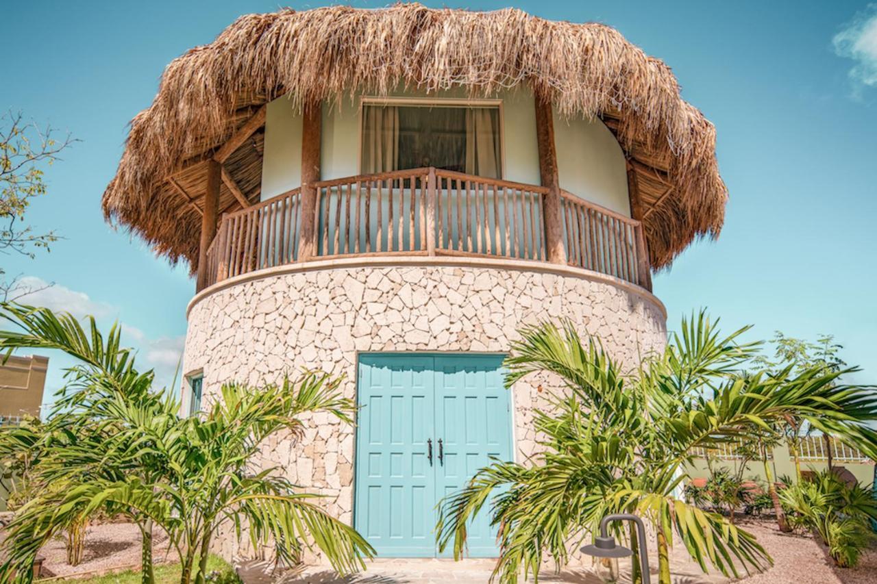 Boardwalk Boutique Hotel Aruba - Adults Only 팜비치 외부 사진