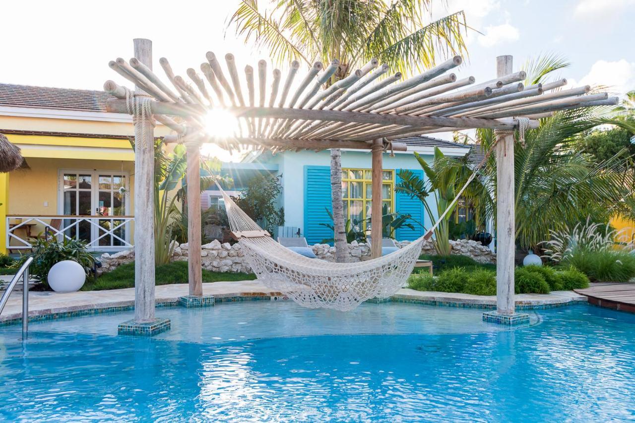 Boardwalk Boutique Hotel Aruba - Adults Only 팜비치 외부 사진